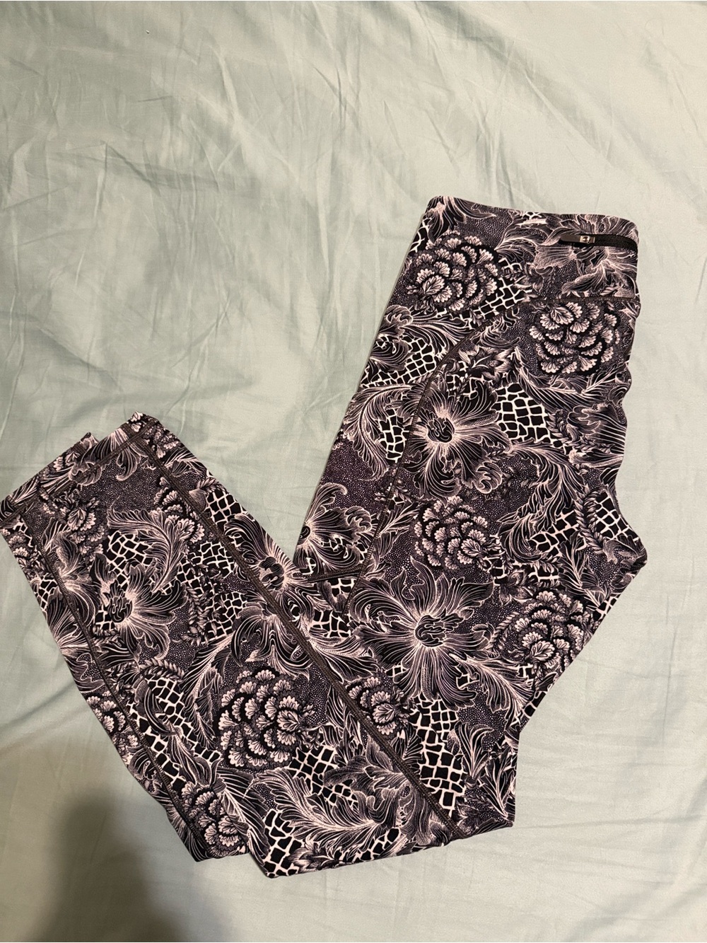 lululemon athletica Black and White Floral Print Leggings